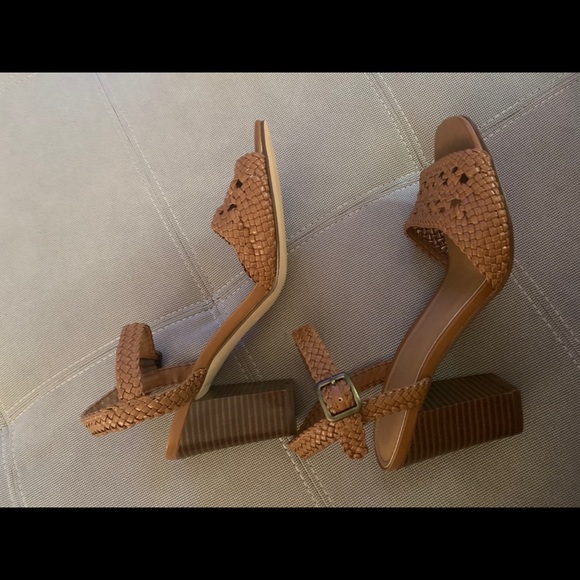 SOLD - Picture 3 of 5